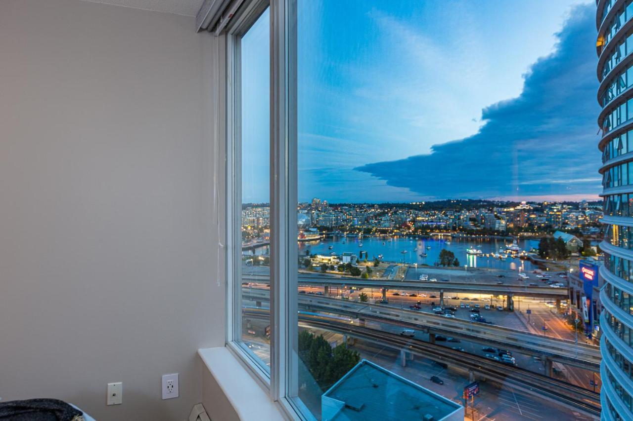 Condo In Downtown Vancouver - Near Rogers Arena מראה חיצוני תמונה